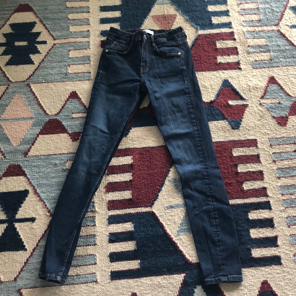 Zara jeans